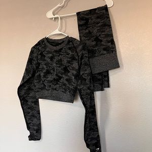 Gymshark Camo Set